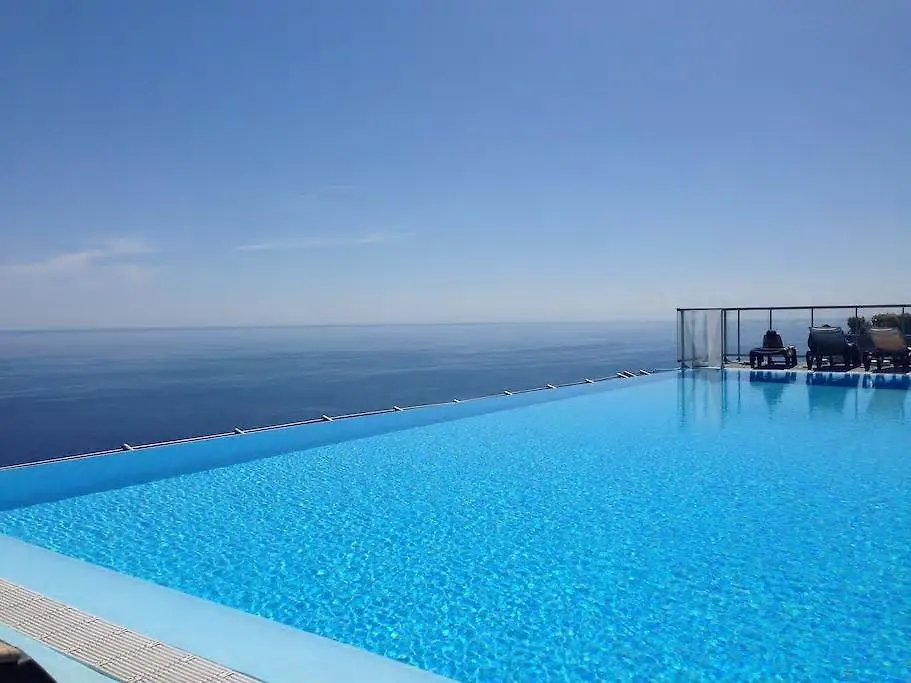 Appartement Appt 5 personnes vue mer piscine Costa Plana Cap d'Ail Monaco France
